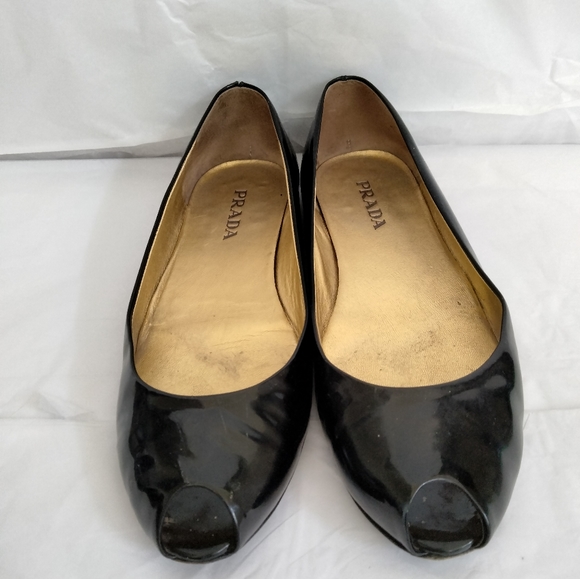 Prada classic Black Patent Leather Peep Toe Ballet Flats as 38.5 - Picture 12 of 16